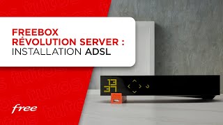 Freebox Revolution  installation du boîtier Server en ADSL [upl. by Akimert]