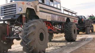 REDNECKS WITH PAYCHECKS FALL MUD CRAWL [upl. by Nerrad346]