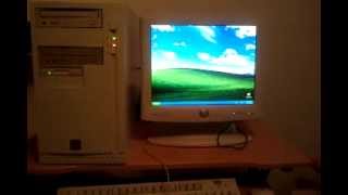 Windows XP On Dual Pentium Pro 200 MHz [upl. by Lotte]