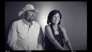 Toby Keith amp Tricia Covel   2014 DoorOpener Honorees [upl. by Fleur]