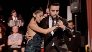 Clarisa Aragon and Jonathan Saavedra – El puntazo by Solo Tango ClarisayJonathan [upl. by Sirhc]