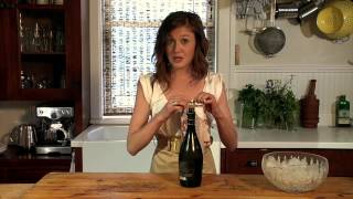 How to Open Prosecco [upl. by Aiden]