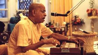 Hare Krishna Maha Mantra Kirtan  Srila Prabhupada 43 min [upl. by Saleem120]