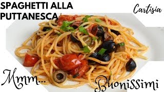 Spaghetti alla Puttanesca Facili Veloci Buonissimi [upl. by Anitsahs]