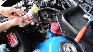 VE  VF Commodore V6 Oil Change  LLT  LFX  LY7  AutoInstruct [upl. by Perlman479]