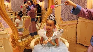 Princess Donna Explores Disneyland Shanghai and Bobbidi Bibbidi Boutique [upl. by Stahl]