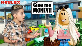 Ferrans Girlfriend Spends All His Money on Roblox Brookhaven  Royalty Gaming [upl. by Kalman233]